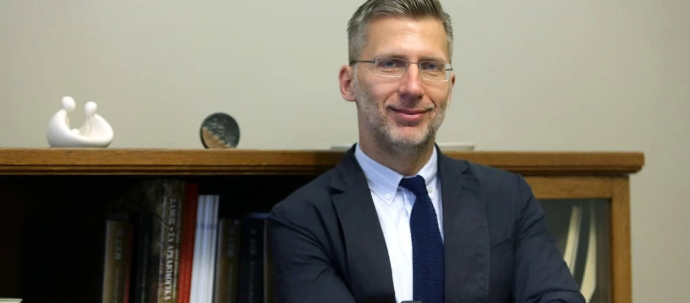 Πάνε να καλύψουν την δεύτερη «δολοφονία» της Τοπαλούδη από τον Σκέρτσο με το «σεντόνι» της «προσωπικής δήλωσης»